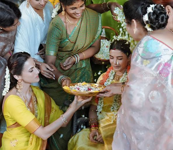நடிகை சமந்தா வளைகாப்பு.. படுவைரல் ஆகும் புகைப்படங்கள்