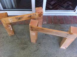 The challenge is to build a to make it my own, i decide to make the coffee table more modern with an industrial flair. Pallet Coffee Table Little Bits Of