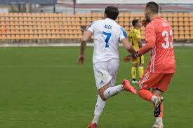 Welcome to lourdes football club. Vitoria Sobre O Loures Futebol Clube De Alverca