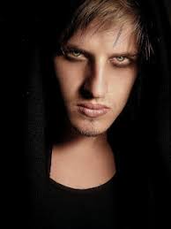 GARY BRAVO: GARY BRAVO