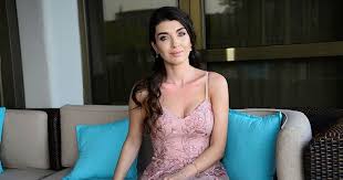 Peki aslıhan güner kimdir, nereli, kaç yaşında? Aslihan Guner Boy Kilo Kimdir Nereli Yasi Burcu Sac Ve Goz Rengi Magazin Tur