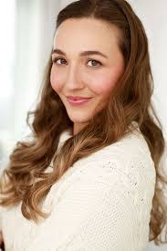 Rachelle Keith's Instagram, Twitter & Facebook