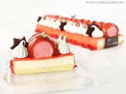 Buche De Noel Framboise A L Amande Douce Recette Desserts Fantaisie Buche De Noel Alimentation