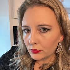 Marilyn Rose Cruz (@MrsCruz2612)