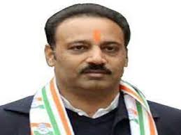 Coronation of Ludhiana District Congress President Sanjay Talwar today,  State President Raja Wading and MP Ravneet Singh Bittu are reaching  Ludhiana