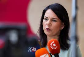 In Buenos Aires, thousands of faithful pray for Pope Francis