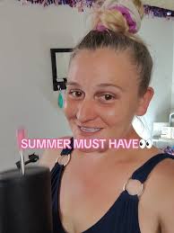 Tonya Store Front Ice Maker