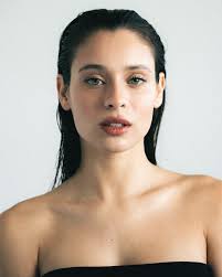 Daniela Melchior (@danielamelchior) • Instagram photos and videos