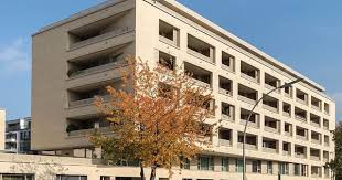 Neubau Eines Wohnhauses Mit Angrenzendem Burogebaude Als Baustein Der Gebietsentwicklung Am Columbiadamm Berlin Architektu In 2020 Instagram Feed Building Instagram