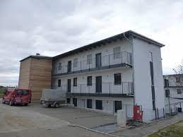 Wir verkaufen grundstücke, häuser, wohnungen und gewerbeimmobilien mit ganz unterschiedlicher wohnfläche. 2 Zimmer Wohnung Zu Vermieten 84137 Vilsbiburg Mapio Net