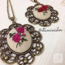 Gul Desenli Berezilya Nakisi Rokoko Etamin Kolye Cok Zarif Elegant Embroidery Pendant Boncuk Kolyeler Taki Yapma
