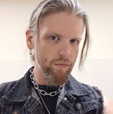 What kind of weight are males losing