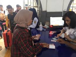 Cara mainnya juga mudah dipelajari. Cara Pt Kai Tanggulangi Virus Corona Di Dalam Kereta Api Jarak Jauh Kumparan Com