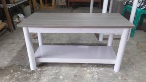 Desain ranjang susun tingkat bawahnya ada meja belajar yang hemat uang dan hemat ruangan serta hemat tempat, di katakan semua itu karana posisi tempat tidurnya di bagian atas yang cara naiknya dengan cara. Meja Tamu Dua Susun Minimalis Perabotan Rumah Di Carousell