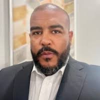 Kermit Hayes's Instagram, Twitter & Facebook