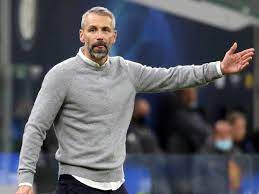 Rosi kam 2002 zum mainzer bruchweg und avancierte. Positive Signale Bvb Kampft Um Rose