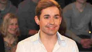 Er nannte sie nur omi, doch sie war seine ersatzmutter: Daniel Kublbocks Esc Song Be A Man 100 000 Klicks In 24 Stunden