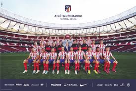Club atlético de madrid, s.a.d., commonly referred to as atlético de madrid in english or simply as atlético or atleti, is a spanish professional football club based in madrid, that play in la liga. Atletico Madrid 2019 2020 Team Poster Plakat 3 1 Gratis Bei Europosters