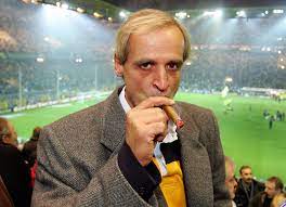 Apr 23, 2021 · homm wurde in den frühen 2000er jahren als großaktionär des bvb bekannt. Mutmasslicher Anlegerbetruger Die Jagd Auf Florian Homm Wirtschaft Faz