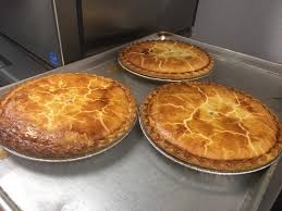 Apple pie (restaurant slice, 1/4 pie). Oxford Market Apple Pies Pumpkin Pies Boston Cream Facebook