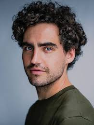 Women at War, Limited series, Drama, Period, Episodes 1-8, 2021-2022