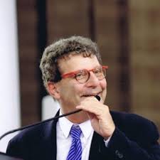 Sidney Arakaki 🛹 (@skataholic)