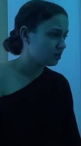 Background Music for Monologue Ni Laura