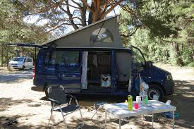 Wir verbringen fast die hälfte unseres lebens im bett, das meist benutzte möbelstück um genau zu sein. Vw T5 Mit Langem Radstand Selbst Ausbauen Campingbus Vergleich