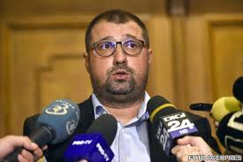 Fugarul Daniel Dragomir, condamnat la 3 ani și 10 luni de închisoare, s-a  predat autorităților din Bari