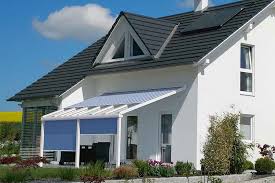 Die gebräuchlichsten sonnenschutzmittel sind flüssige emulsionen. Uberdachung Sonnenschutz Raum Schaffen Gleichzeitig Beschattung