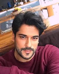 Burak Özçivit and Neslihan Atagül as the perfect couple