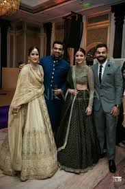 Bollywood actress anushka sharma and indian cricketer virat kohli have finally married today in italy. Virat Kohli And Anushka Sharma Wedding Dress Off 72 Www Daralnahda Com