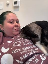 Put up your hands or I'll sh00t!