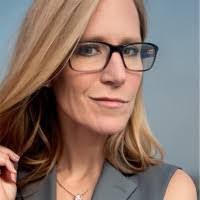 Kellie Cobb's Instagram, Twitter & Facebook