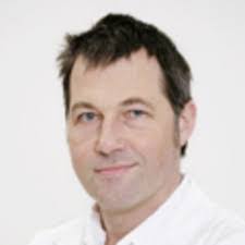 Alexander Nader's Instagram, Twitter & Facebook