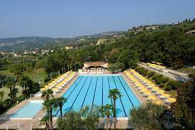 Hotel resort albergo e appartamenti sul lago di garda vicino gardaland. Hotel Poiano Resort Hotel Garda Gardasee Hotel Poiano Resort Garda 4 Sterne