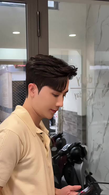 Ép Side Tóc Nam dày chuẩn form tại Edric Hair Studio