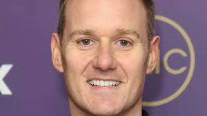 Dan Walker says he has 'no memory' of London bike crash that left him  covered in blood