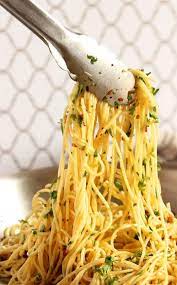 spaghetti aglio e olio the suburban soapbox olio recipe recipes easy pasta dishes
