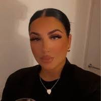 Olivia Stephenson's Instagram, Twitter & Facebook