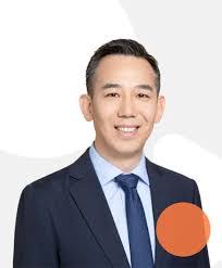 Alfredo Patron's Instagram, Twitter & Facebook