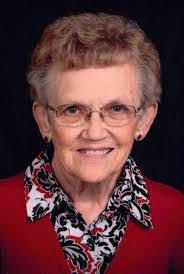 Sarah Semones's Instagram, Twitter & Facebook