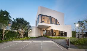 Grandchildren come visit for extended periods. V Compound Apluscon Architects Archdaily