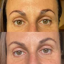 Hi girls, what do you think of this brow lamination? I'm open to any tips  or suggestions to improve! We decided not to apply the tint right after the  lamination because the