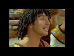 L n ne se lie pas : C Est Une Bonne Situation Ca Scribe Extrait De Asterix Obelix Mission Cleopatre Youtube