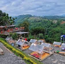 What A Place For A Morning Coffee Lereng Anteng Panoramic Coffee Place Bandung Jawa Barat Prahestiwlndr Outdoor Cafe Cafe Design Outdoor Restaurant