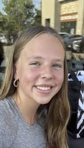 BREAKING — France Unveils Artificial Heart France has introduced the Carmat  Total Artificial Heart, a medical breakthrough that could redefine  transplants. 🔹 Built with aerospace-grade sensors and biocompatible  materials 🔹 Powered by