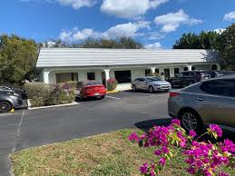 The glades road branch library serves as the neighborhood library to west boca raton. 449 Nw 35th St Boca Raton Fl 33431 Loopnet Com