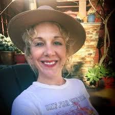 Sarah Hardwick's Instagram, Twitter & Facebook