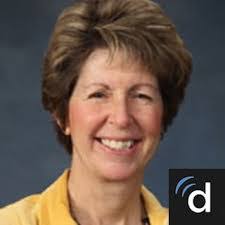 Renee Coulter's Instagram, Twitter & Facebook